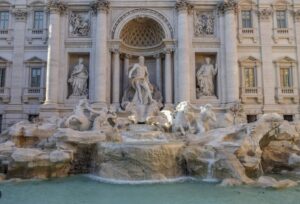 Visite incontournable en Italie : la Fontaine de Trevi