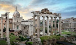 Visite incontournable en Italie : le Forum romain