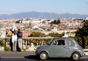 Visiter l'Italie en voiture : quelles sont les spécificités des routes italiennes et du Code la route italien ?